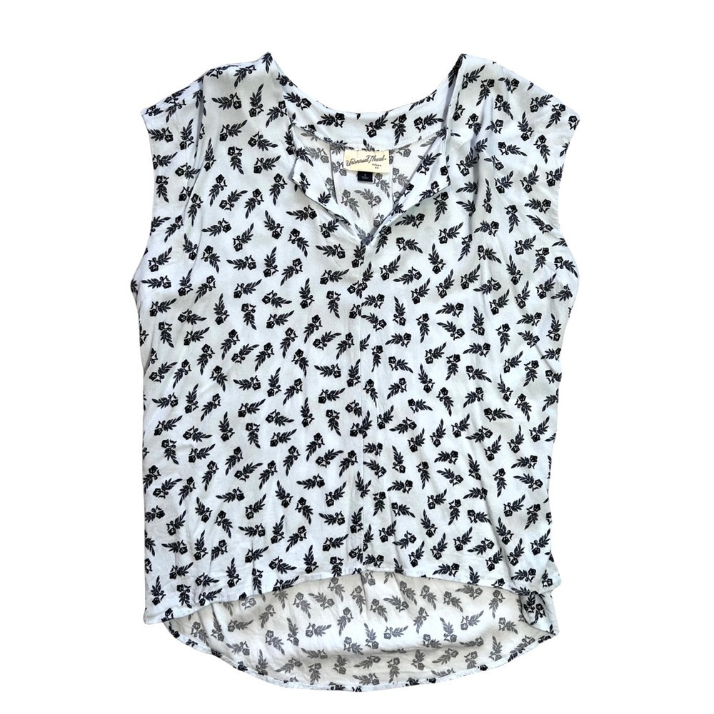 Universal Thread Light Blue Floral Sleeveless V-Neck Rayon Blouse Top Size Small - Picture 13 of 16